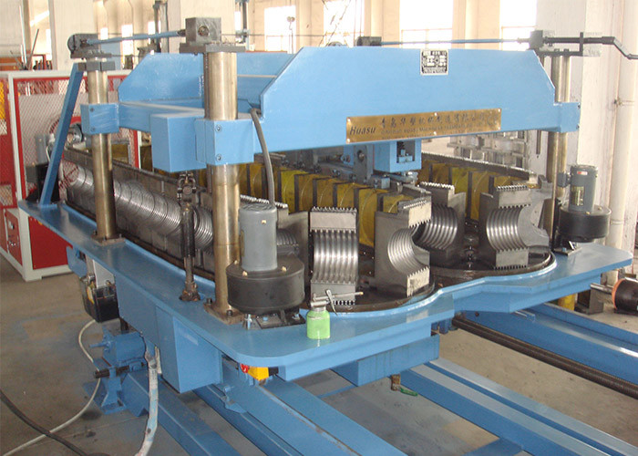 PE PVC PP που ζαρώνουν πέρασμα κλωστής σε βελόνα του εξοπλισμού παραγωγής σωλήνων 300-400kg/h