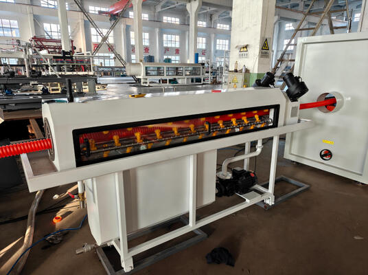 Siemens Electric Double Wall Corrugated Pipe Extrusion Line with Water Cooling and 100kg/h - 2000kg/h Production Capacity