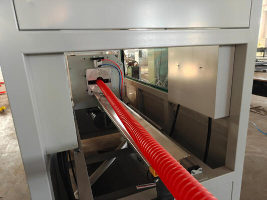 PLC Control System Single Wall Corrugated Pipe Extrusion Line with Siemens Main Motor and Water Cooling