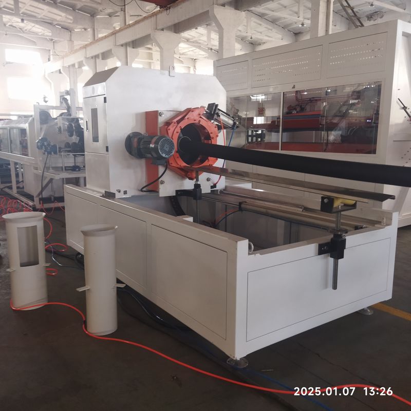 Ηλεκτρονική γραμμή εκτόξευσης κυματοειδών σωλήνων διπλού τοιχώματος με PLC της Siemens και χωρητικότητα 250-1000kg/h για ανθεκτικά σωλήνα