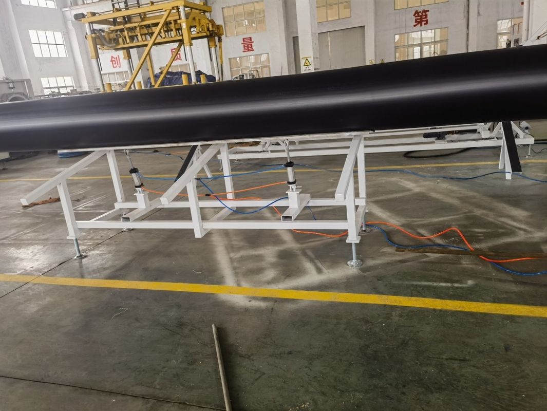 Μηχανή εκτόξευσης σωλήνων HDPE για ακριβή και ακριβή επεξεργασία