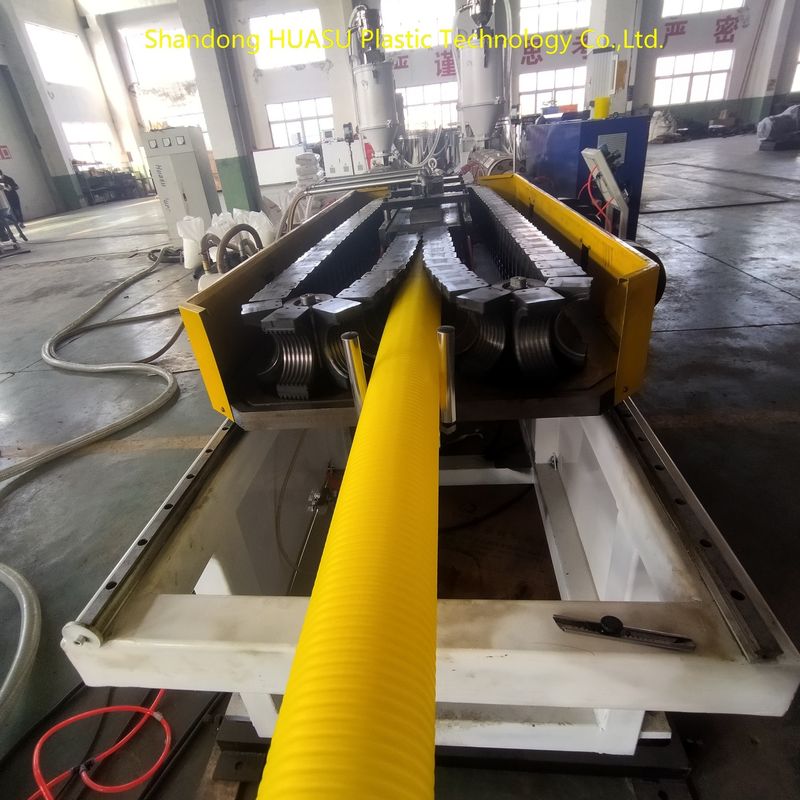 100-1000kW Δύναμη παραγωγής Μηχανή διπλού τοιχώματος κυματοειδών σωλήνων με έλεγχο PLC και ψύξη νερού για προσαρμοσμένη έξοδο