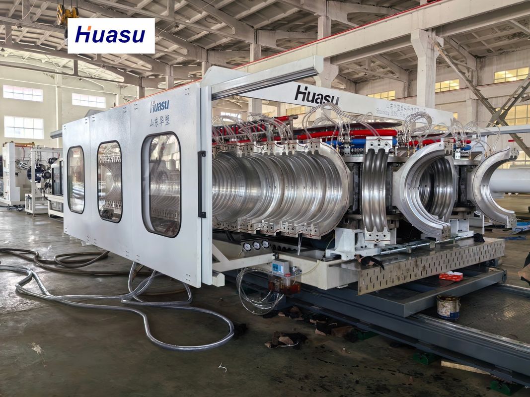 Αυτόματη γραμμή παραγωγής κυματοειδών σωλήνων PVC με διάμετρο σωλήνων 32-1600mm 60-2000kg/h χωρητικότητα και σύστημα PLC της Siemens