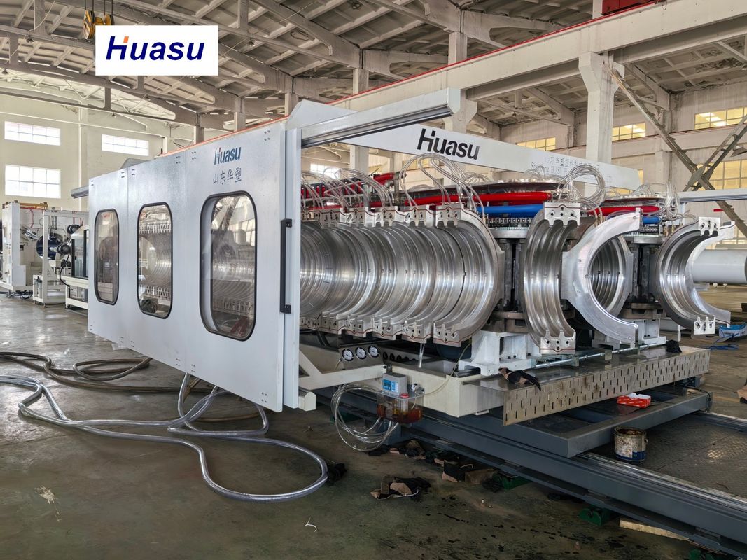 Αυτόματη γραμμή παραγωγής κυματοειδών σωλήνων PVC με διάμετρο σωλήνων 32-1600mm 60-2000kg/h χωρητικότητα και σύστημα PLC της Siemens