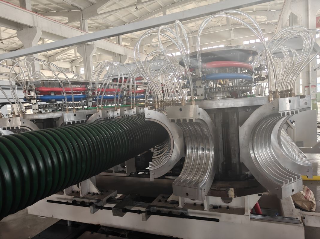 Η γραμμή παραγωγής κυματοειδών σωλήνων με διπλό τοίχωμα από κράμα αλουμινίου για την εξώθηση ανθεκτικών σωλήνων