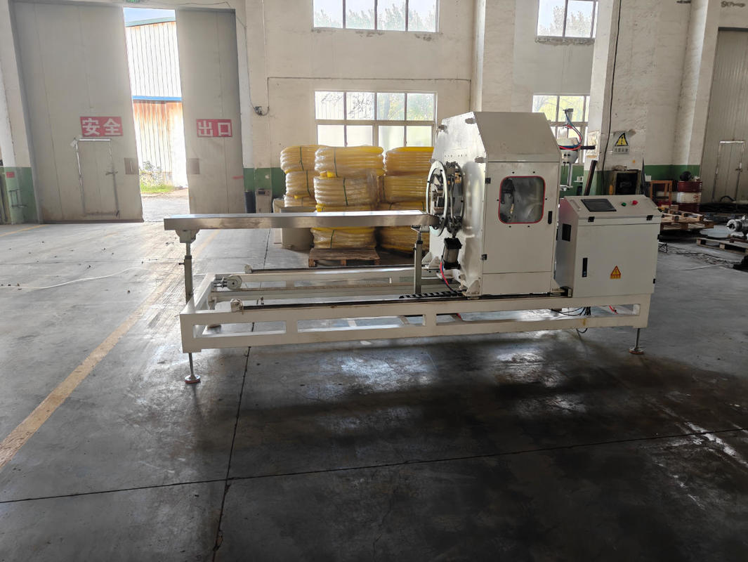 Γραμμή εξώθησης σωλήνων κυματοειδών τοιχωμάτων Siemens Inverter Automatic Single Wall με ρελέ Omron για σωλήνες 75-250mm