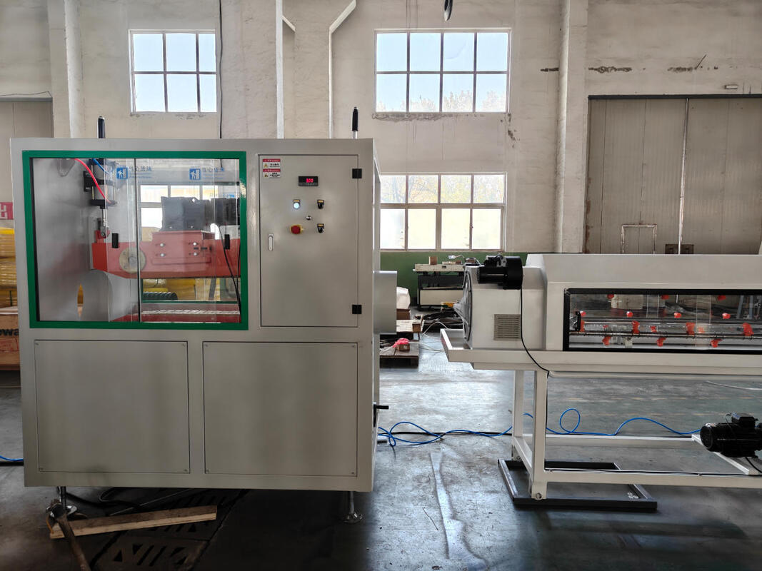 Διπλή γραμμή εκτόξευσης κυματοειδών σωλήνων με προσαρμόσιμα χρώματα, σκληρότητα βίδες HV> 740, και υλικό μετατροπής 20CrMnTi