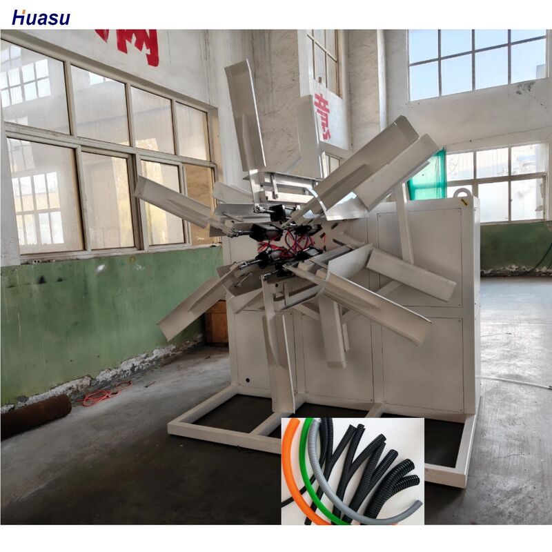 Γραμμή εξώθησης σωλήνων κυματοειδών διπλού τοιχώματος με κινητήρα Siemens Beide AC, ποσότητα 48 καλουπιών και λόγος βίδας 33:1