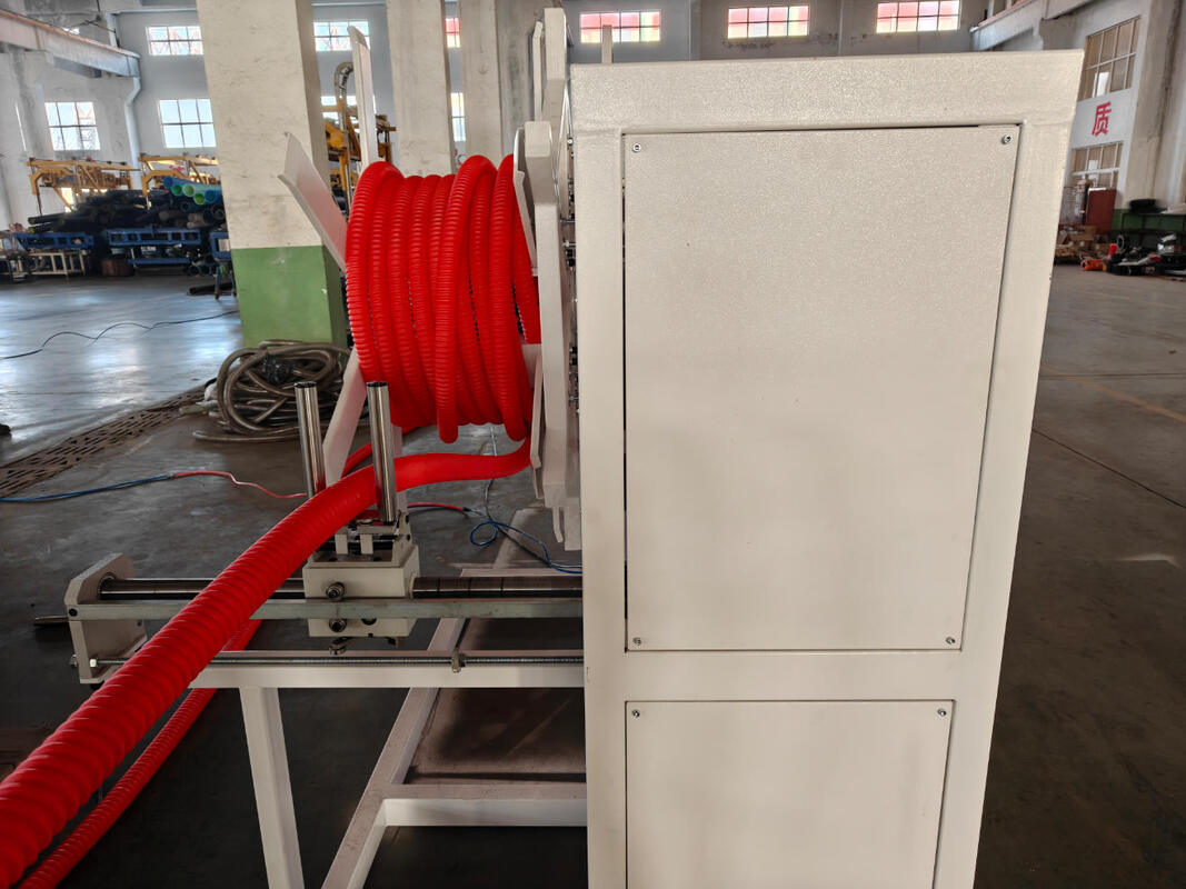 Σύστημα ψύξης με νερό Η γραμμή εξώθησης κυματοειδών σωλήνων με ένα τοίχωμα για την επεξεργασία πλαστικών PE με υλικό βαρέλι 38CrMoAlA