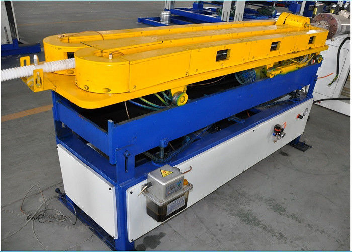 Ο αυτόματος ενιαίος τοίχος ζάρωσε τη γραμμή εξώθησης σωλήνων, ζαρωμένος σωλήνας που κατασκευάζει τον εξοπλισμό