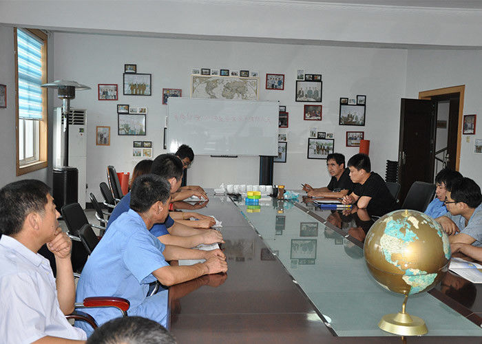 Ενιαίος ζαρωμένος τοίχος σωλήνας PE PP PVC που κατασκευάζει τη μηχανή 250mm τη διάμετρο σωλήνων