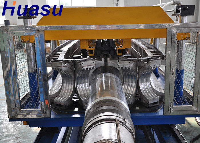 Ενιαίος διπλοτειχισμένος ζαρωμένος σωλήνας τοίχων που κάνει τη σειρά PVC PE PP μηχανών